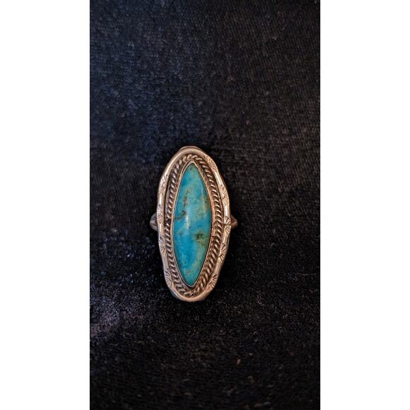 Vintage Navajo Elongated Turquoise Ring Size 6.5 Native American - Picture 2 of 10